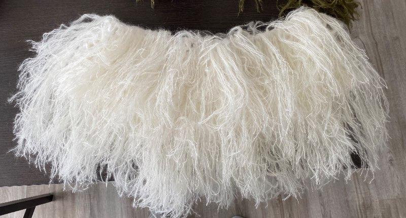 Fringe fur hvitt