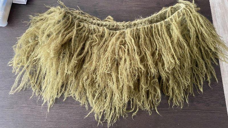 Fringe fur grænt